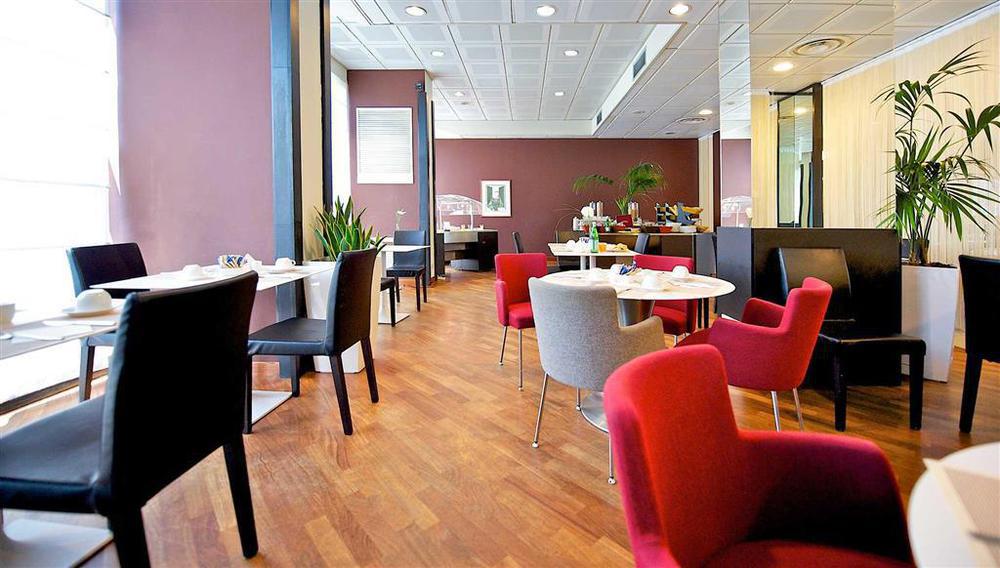 Novotel Genova City Restaurante foto